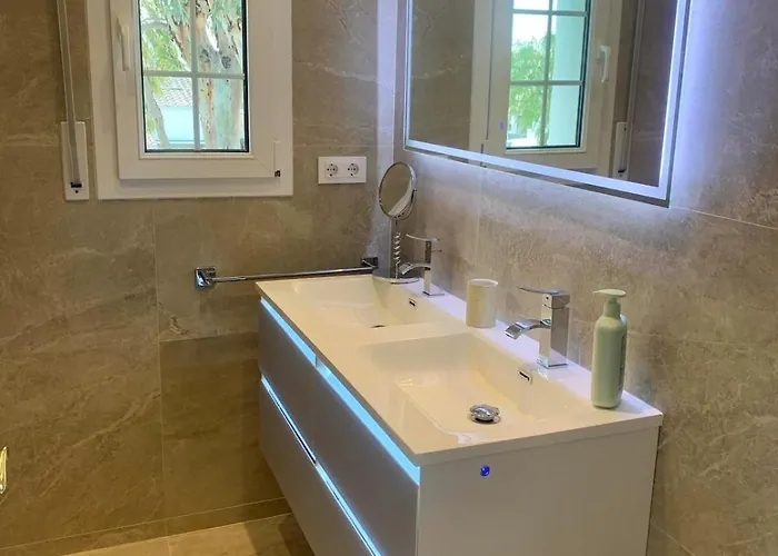 بيت للعطل Casa Oasis Canal إمبوريابرافا