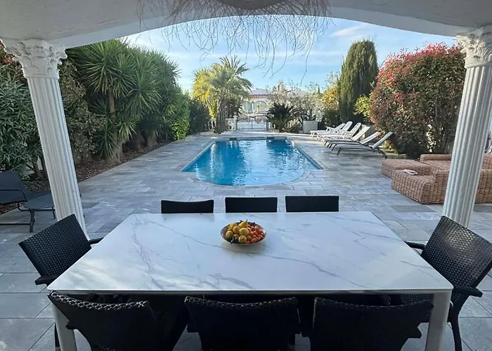 Casa Oasis Canal Empuriabrava
