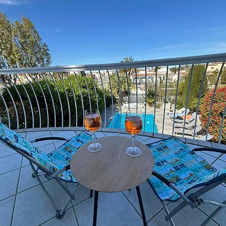 Casa Oasis Canal * Empuriabrava
