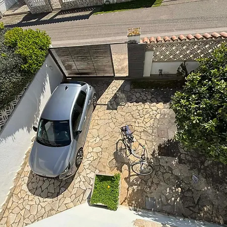 Casa Oasis Canal Empuriabrava