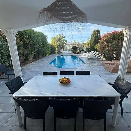 Casa Oasis Canal Empuriabrava